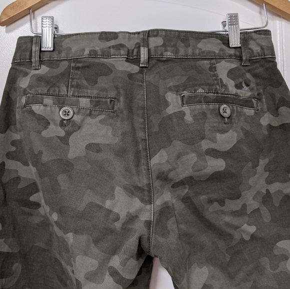 Eddie Bauer Boyfriend Slim Legend Wash Stretch Camouflage Long Pants - Picture 12 of 15